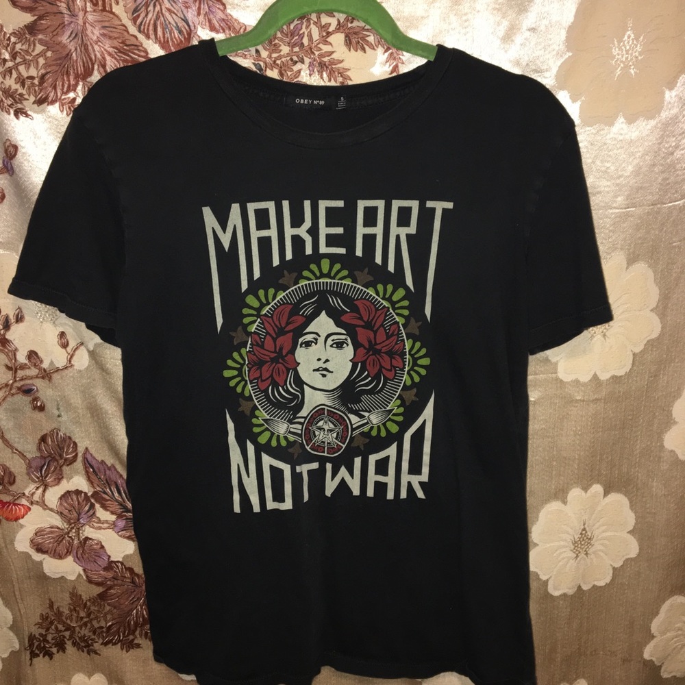 OBEY Black Tee